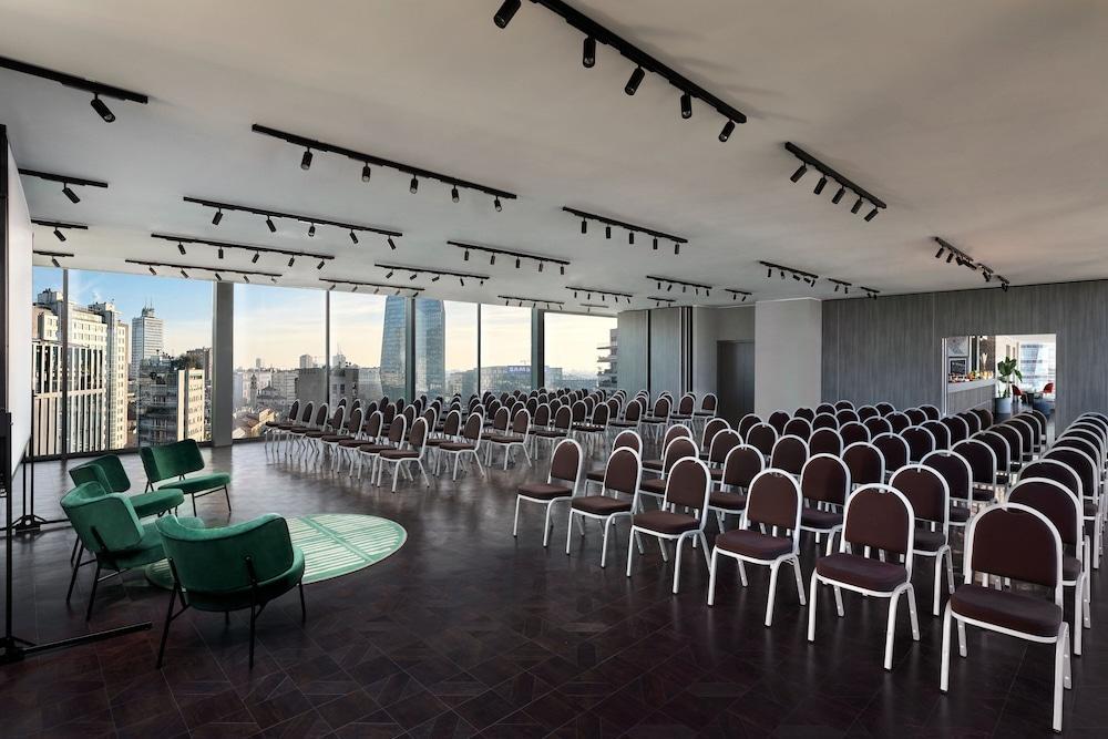 Hotel Duo Porta Nuova, A Tribute Portfolio